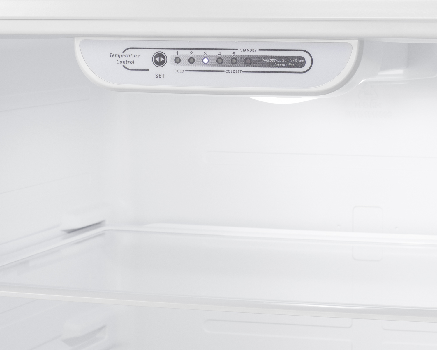 18 cu.ft. frost-free refrigerator-freezer in white